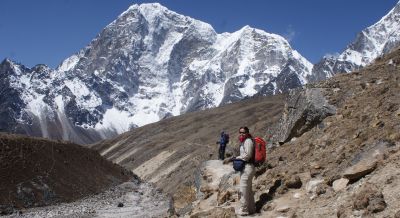 Amanda on trail to Dzongla after turning off Everest Hiway