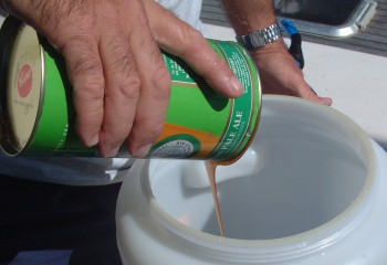 Pouring the Pale Ale malt-concentrate into the fermenter