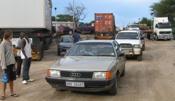 Traffic confusion at the Kazangula Ferry from Zambia to Botswana