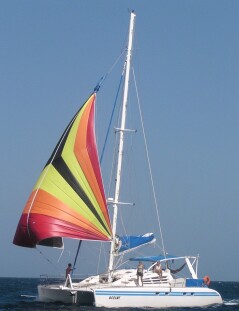 Cruising along under our strange Chute!