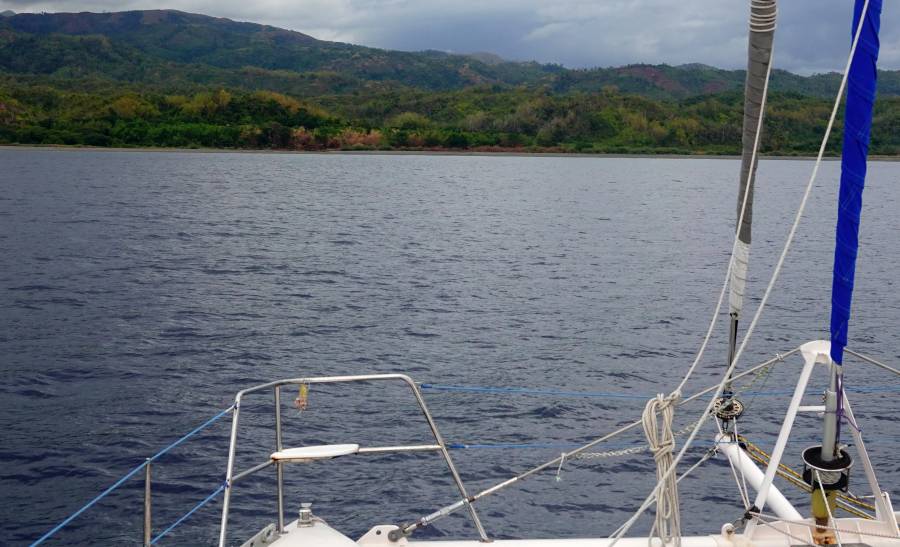 Paluan Bay East - for calm conditions only, NE monsoon