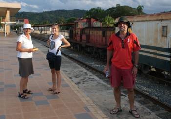 Carmel, Rachel and Jon in Beaufort, Borneo