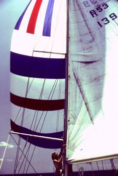 Wyn Dallas at the mast, Sabi Star