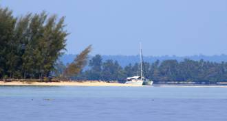 Soggy Paws anchored shallow at Miswundi