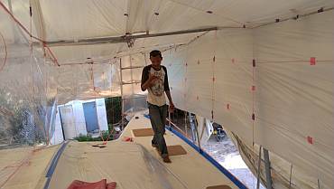 Baw's new spray tent over the starboard side-deck
