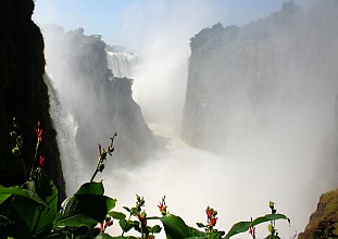 "The Smoke that Thunders", in full flood