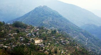 Hill trekking in Sikkim means lots of up & down!
